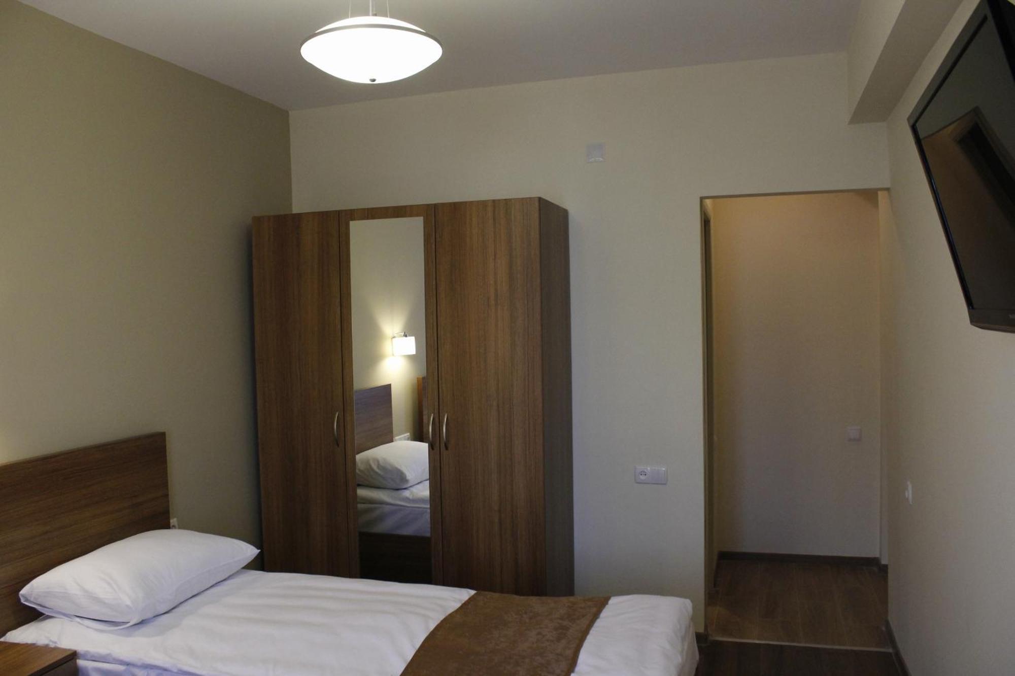 5Th Floor Guest House Erevan Cameră foto