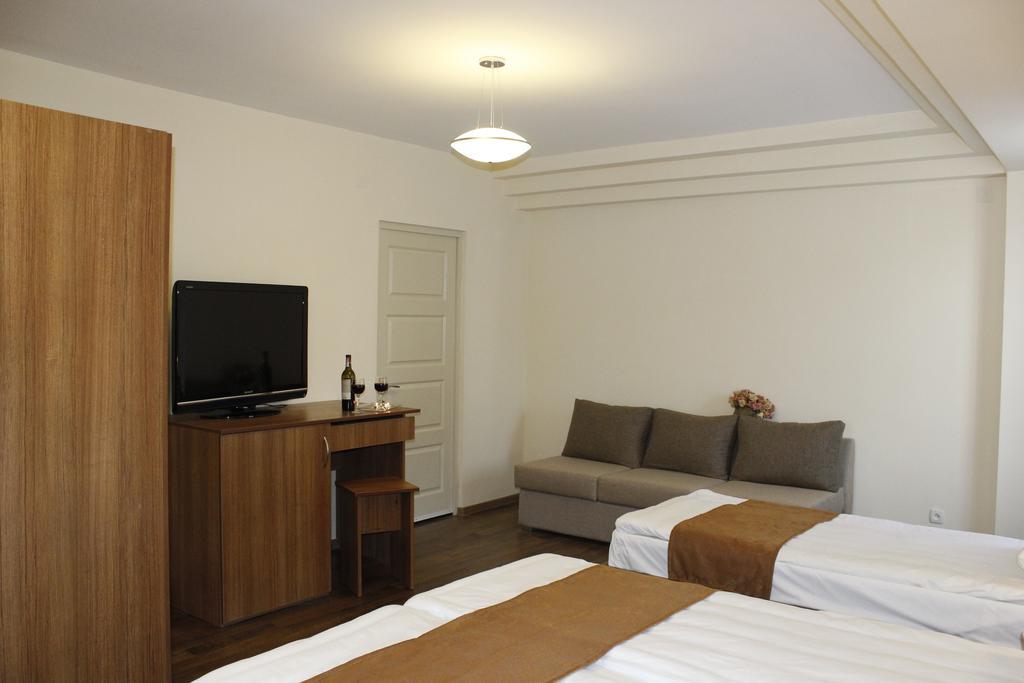 5Th Floor Guest House Erevan Cameră foto